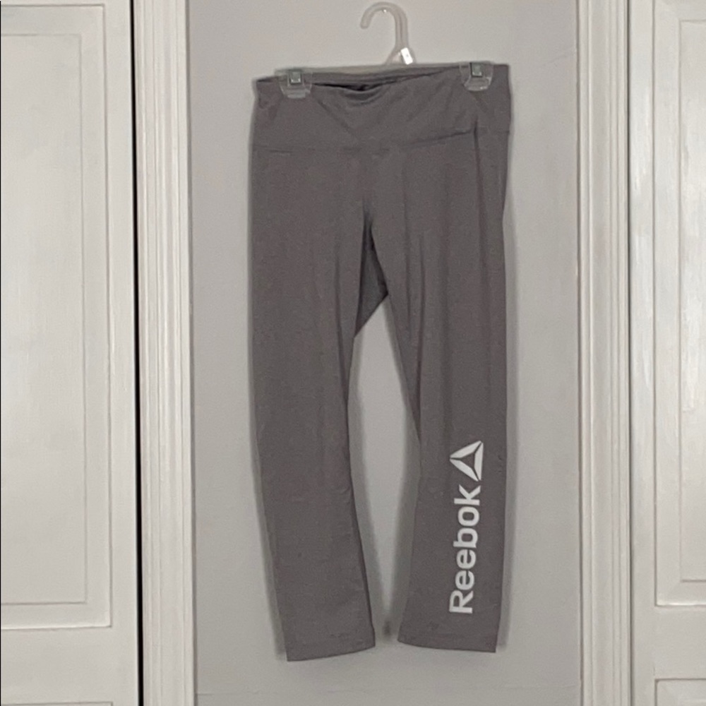 reebok athletic capris